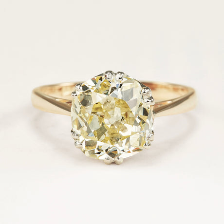 Antique, Victorian 2.88ct Champagne diamond solitaire engagement ring