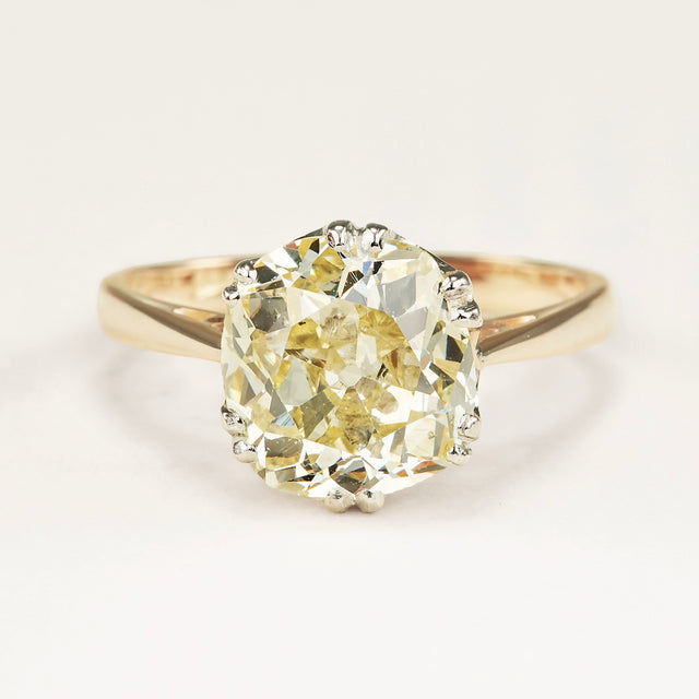 Antique, Victorian 2.88ct Champagne diamond solitaire engagement ring