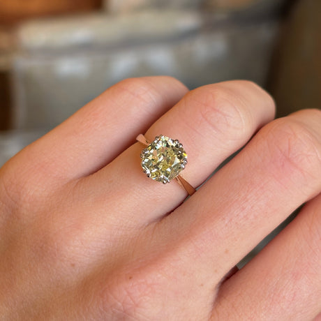 Antique, Victorian 2.88ct Champagne diamond solitaire engagement ring
