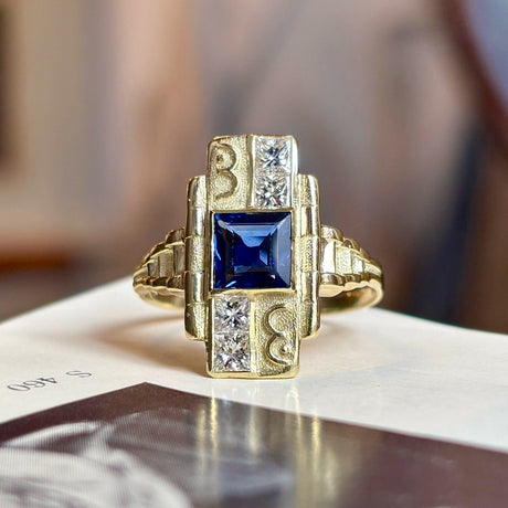Art Deco style, Austrian sapphire and diamond ring
