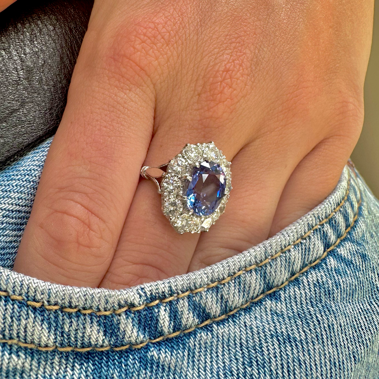 Large Oval Cut 4ct Cornflower Blue Sapphire and Diamond Cluster Ring Platinum