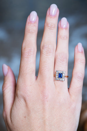 Antique, Art Deco sapphire & diamond cluster ring
