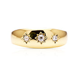 Antique, Victorian three-stone diamond gypsy ring, 18ct yellow gold