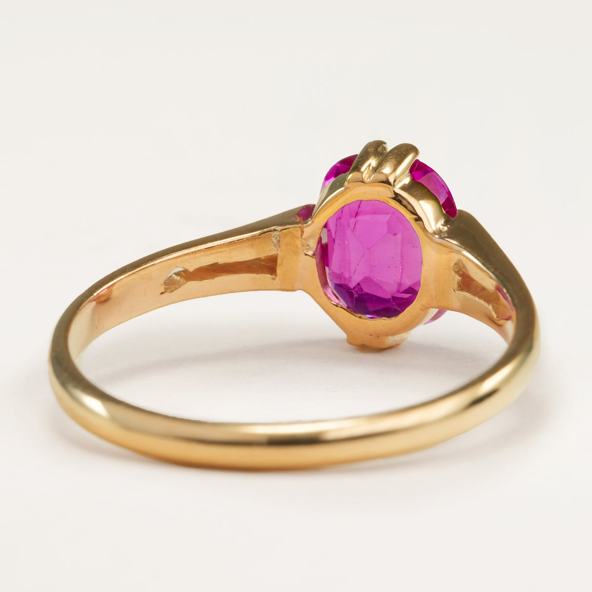 Antique, Victorian cushion-cut pink sapphire single-stone ring