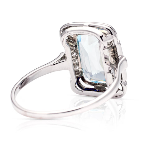 Vintage, Aquamarine and Diamond Ring, 18ct White Gold rear view