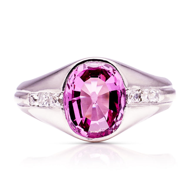 Art Deco vintage pink sapphire and diamond ring, front view. 