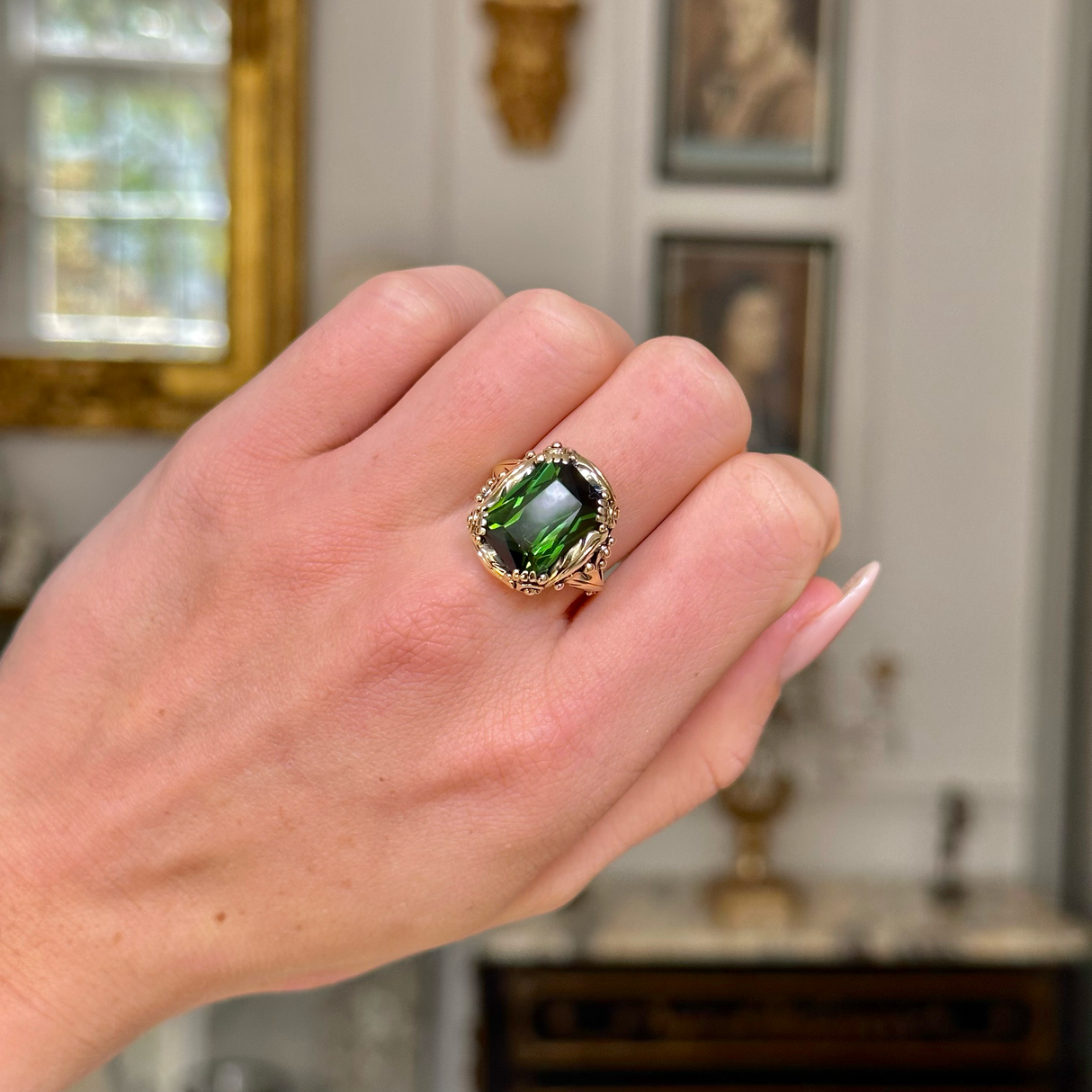 Antique, Art Nouveau, chrome green tourmaline ring, 14ct yellow gold