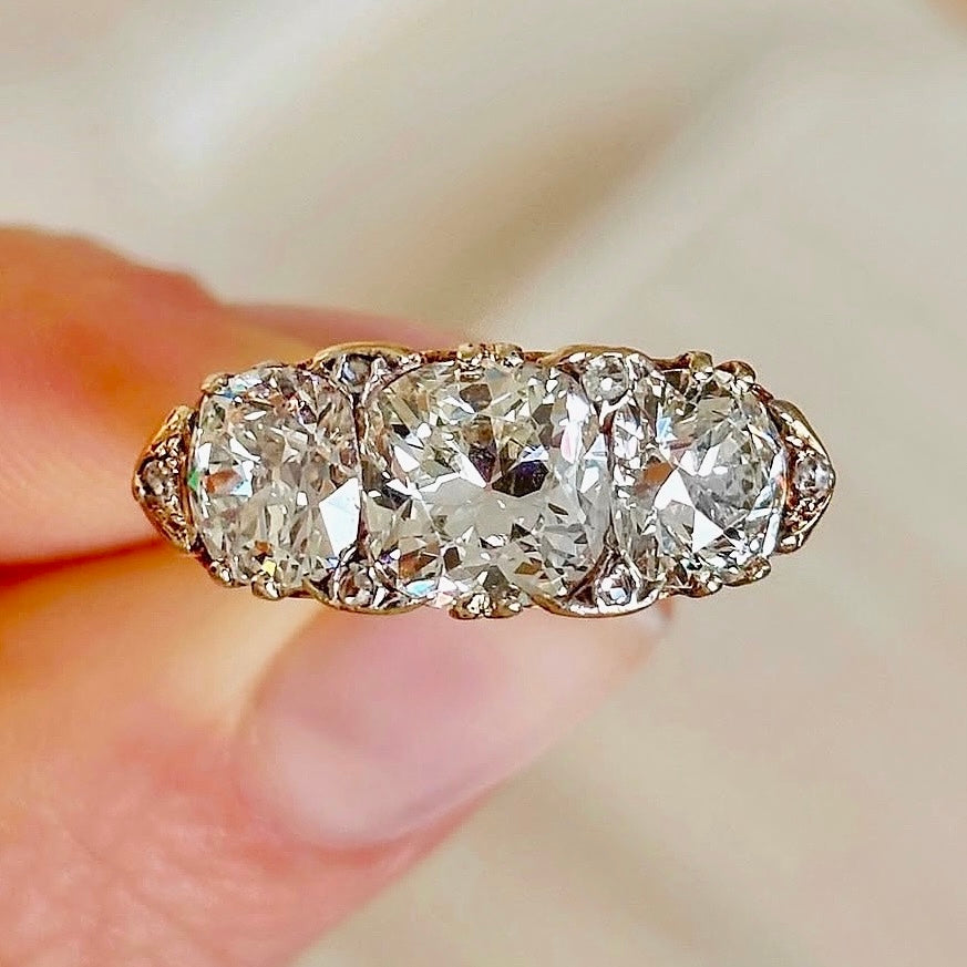 Shop vintage & antique rings, London UK viewings, 450+ handpicked