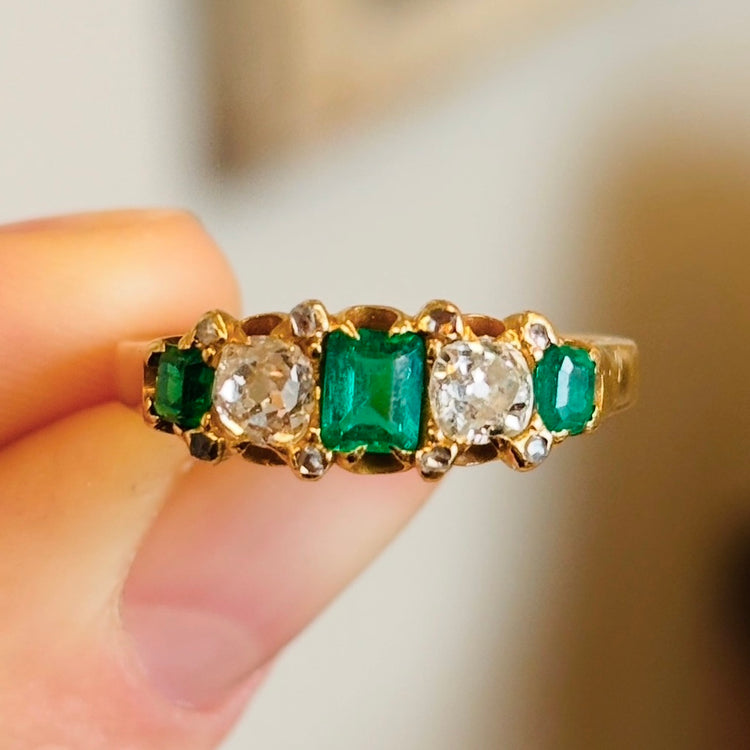 Antques Rings Shop vintage & antique rings, London UK viewings, 450+ handpicked rings ...