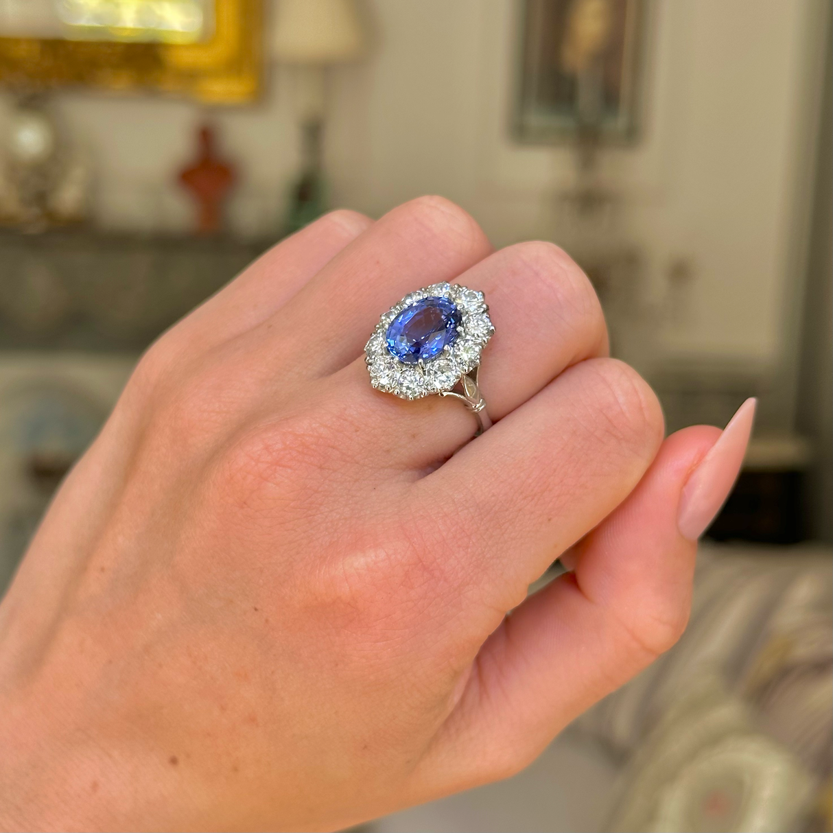Giant sapphire ring deals