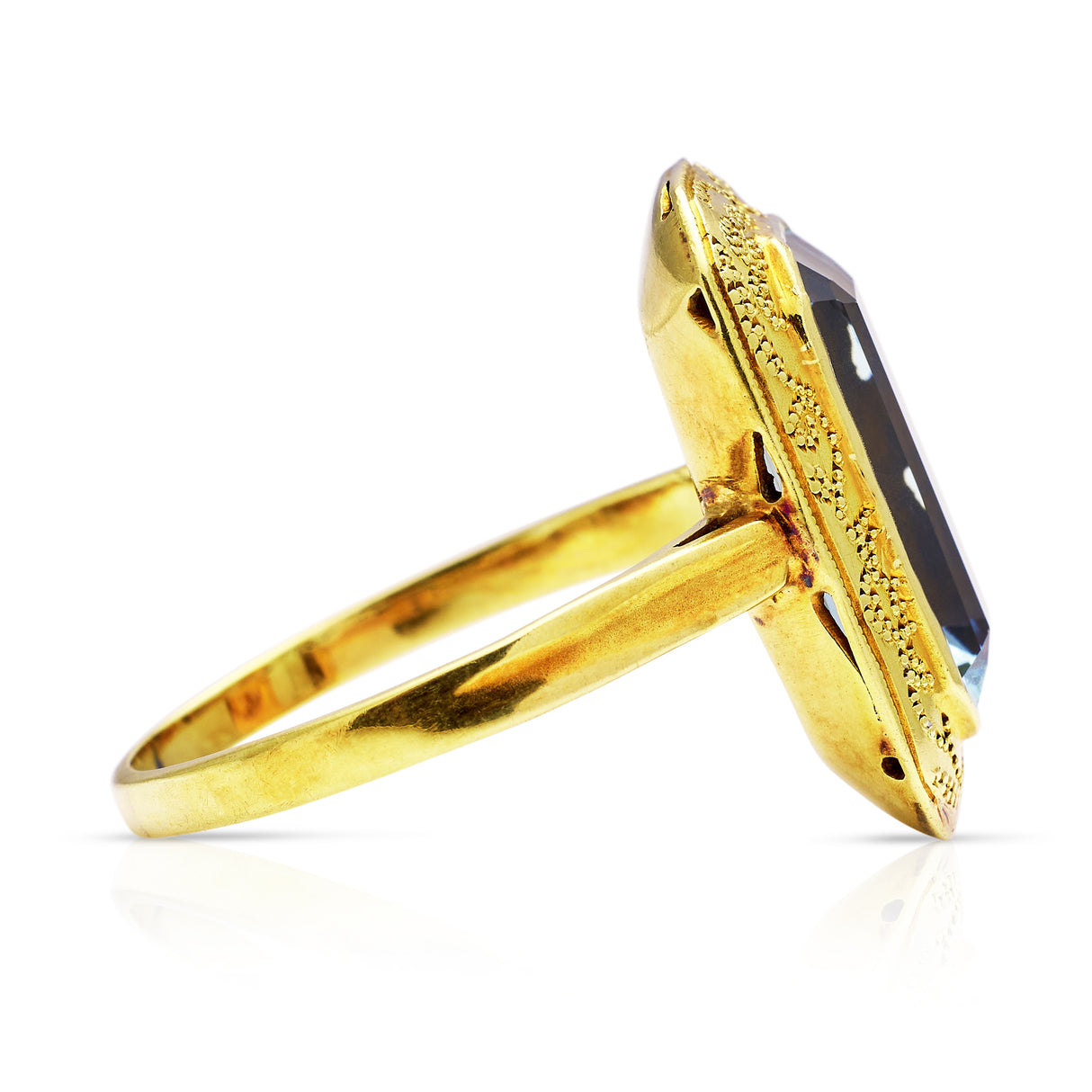 Art Deco, Emerald-Cut Aquamarine Ring, 14ct Yellow Gold