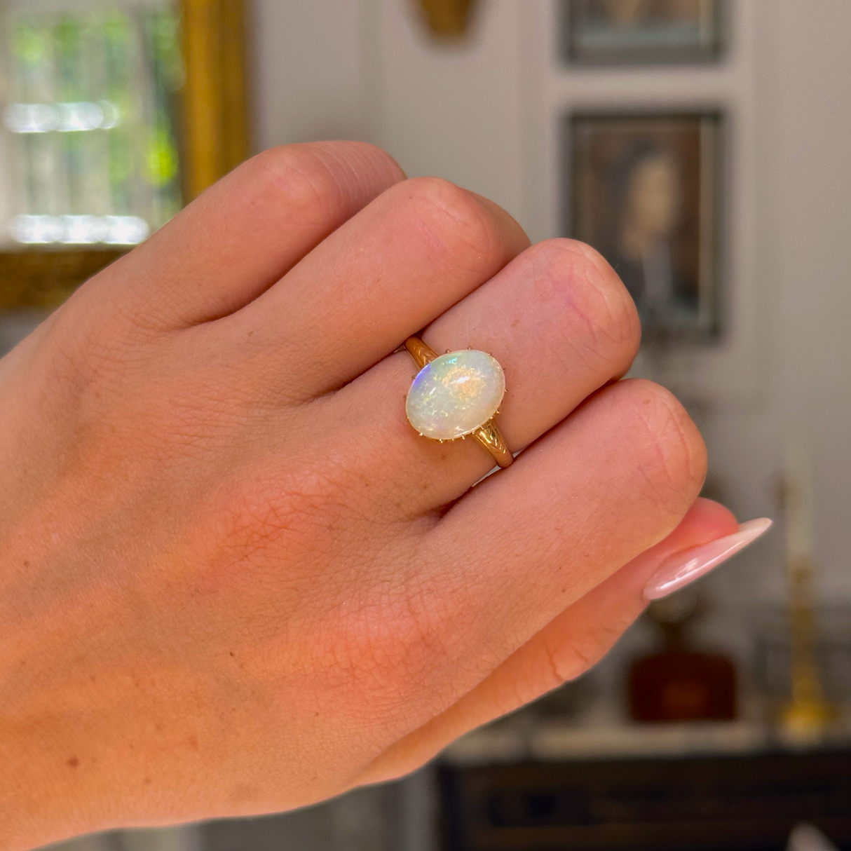 Antique, Victorian cabochon white Australian opal ring, 18ct yellow gold