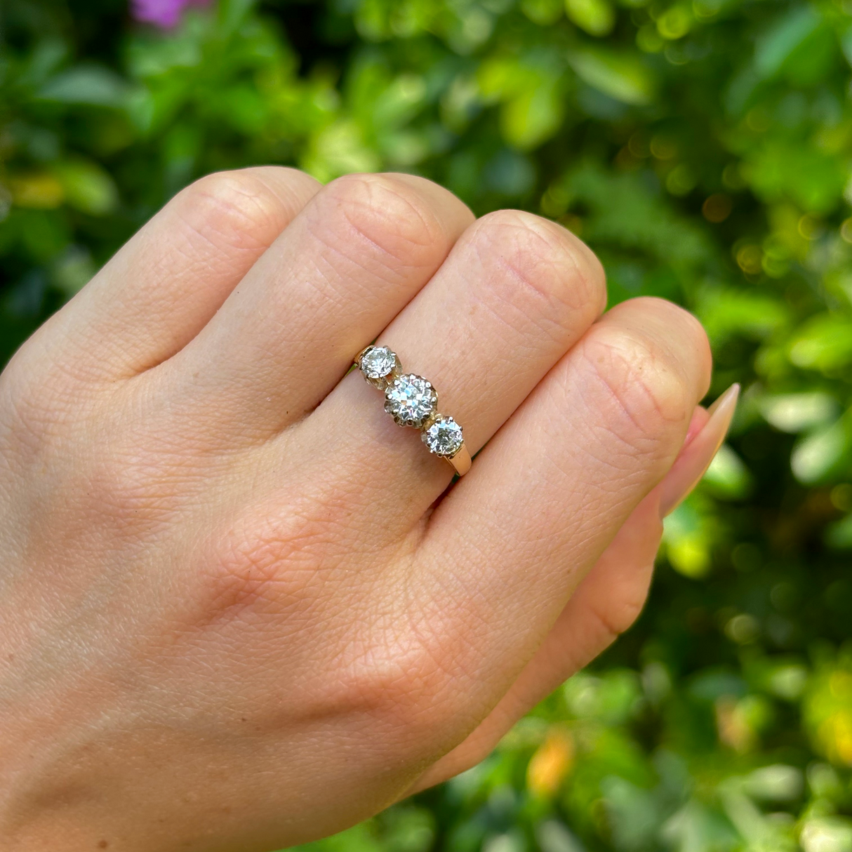 Vintage 1950s three stone diamond ring