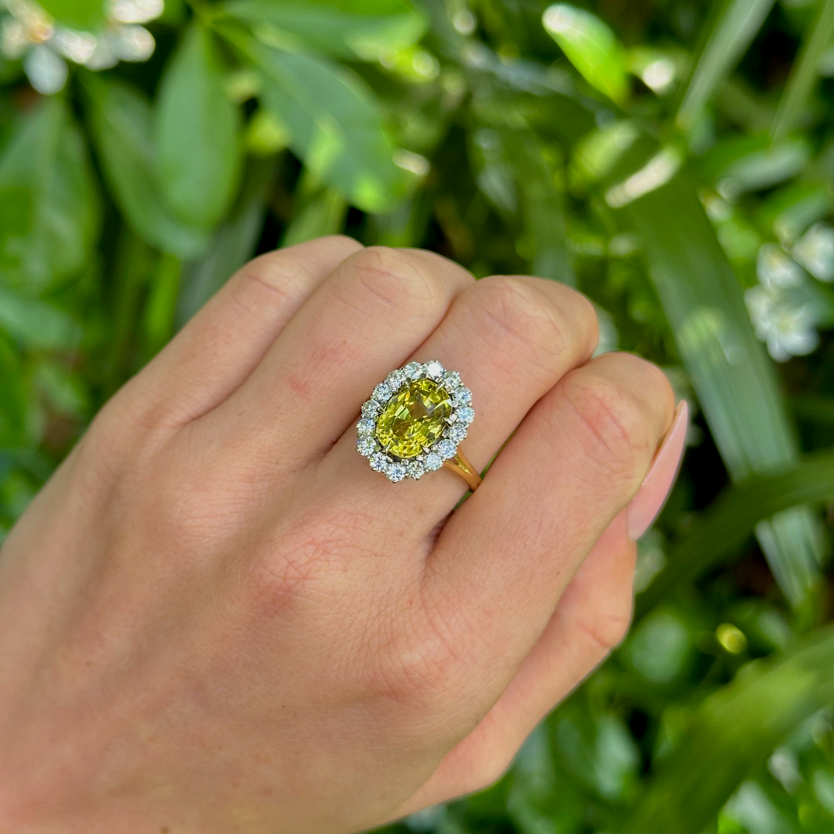 Vintage, 1980s Chrysoberyl and Diamond Cluster Cocktail Ring, 18ct Yellow Gold