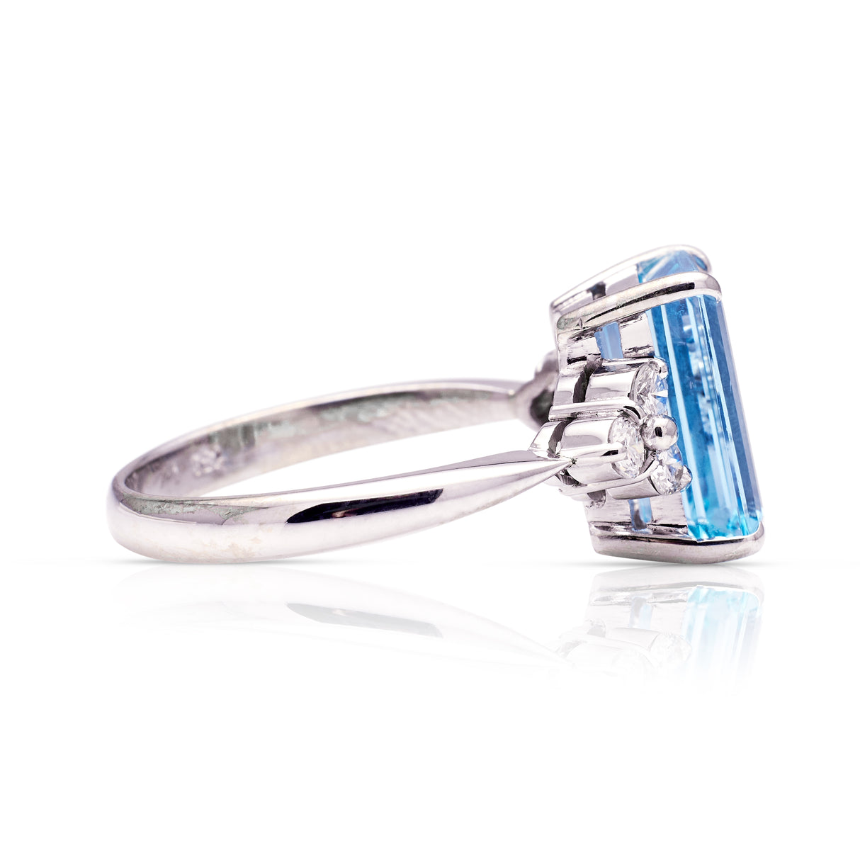 Vintage, Aquamarine and Diamond Ring, 18ct White Gold side view