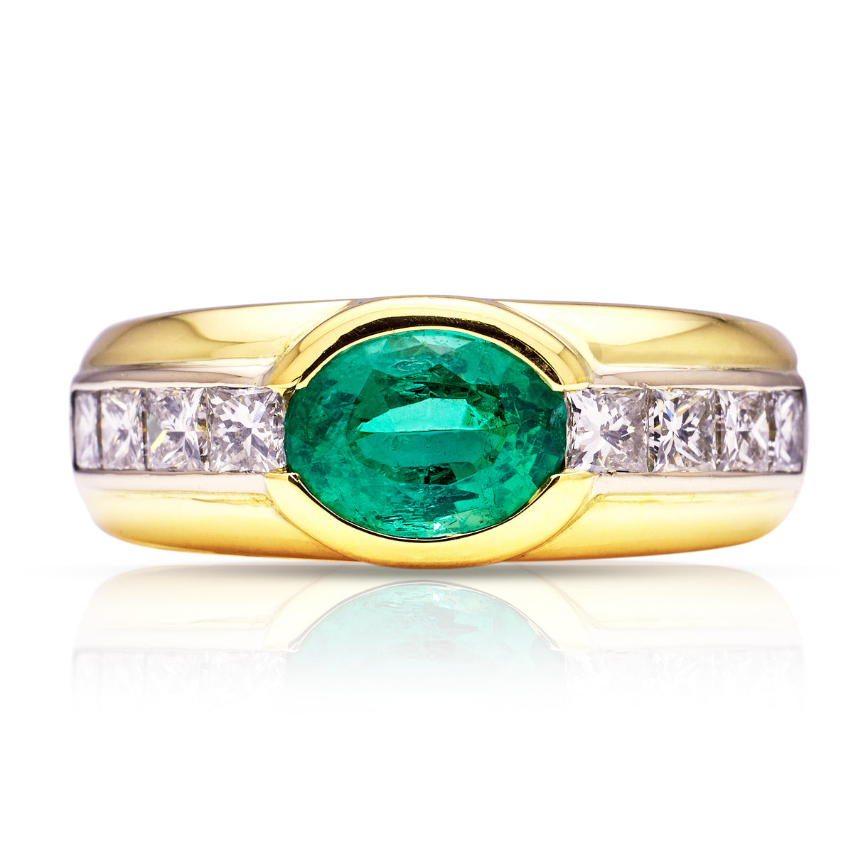 Vintage, Emerald and Diamond Band, 18ct Yellow Gold. Front.