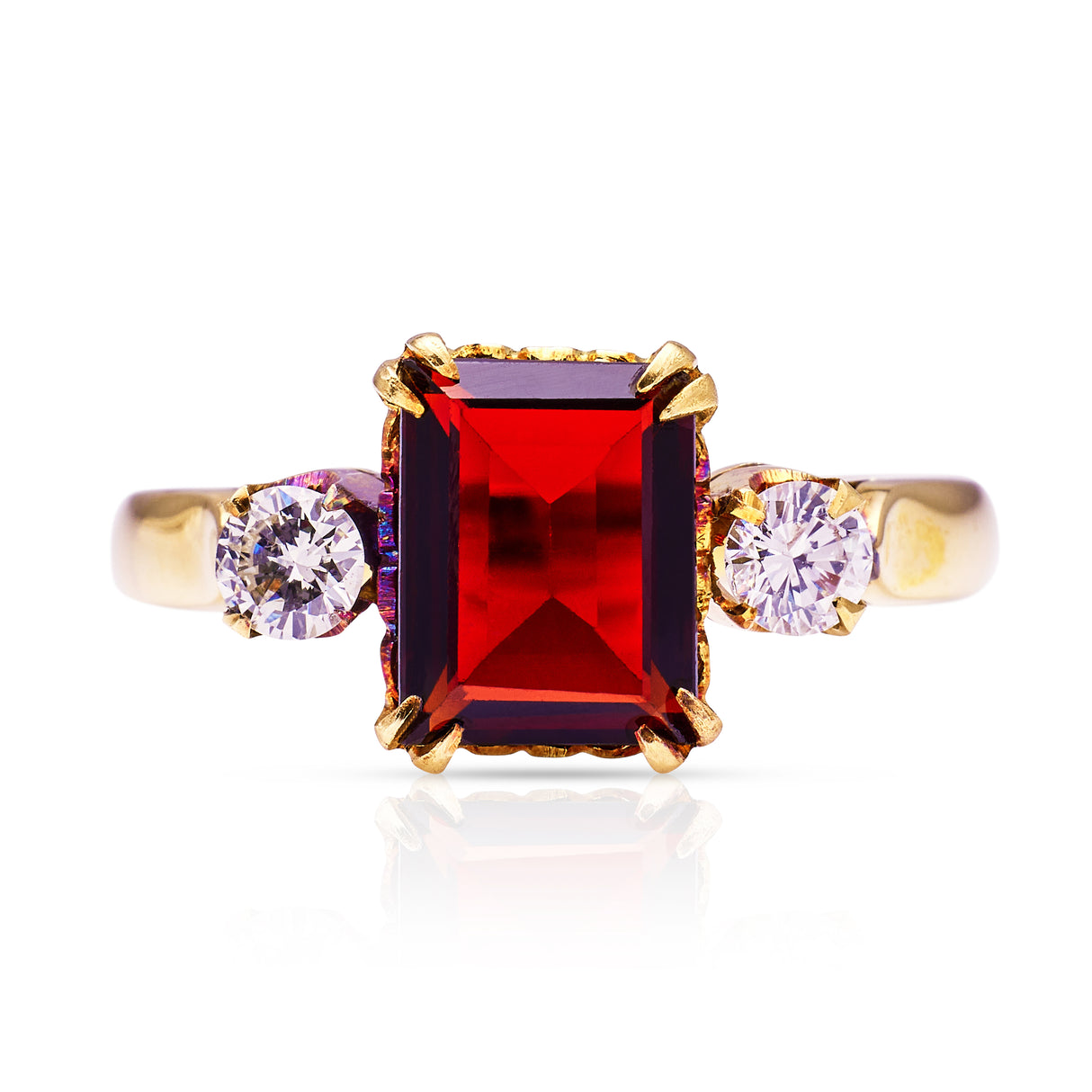 Vintage, 1940s Three-Stone Garnet and Diamond Ring, 18ct Rosy Yellow Gold front view
