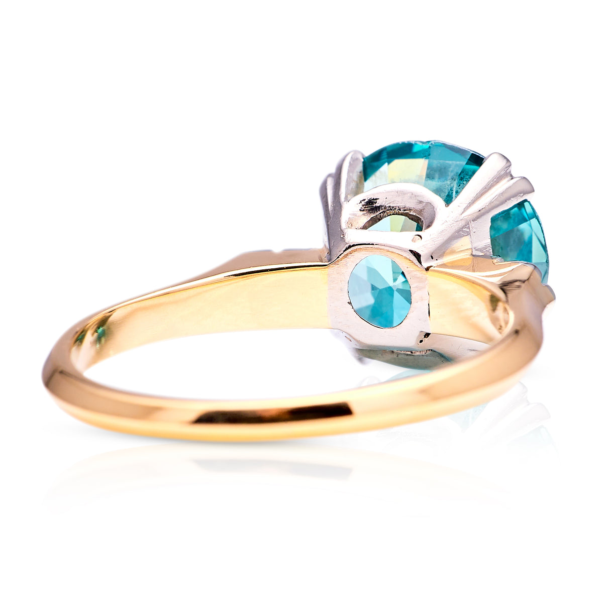 Vintage, 1940s single-stone zircon ring