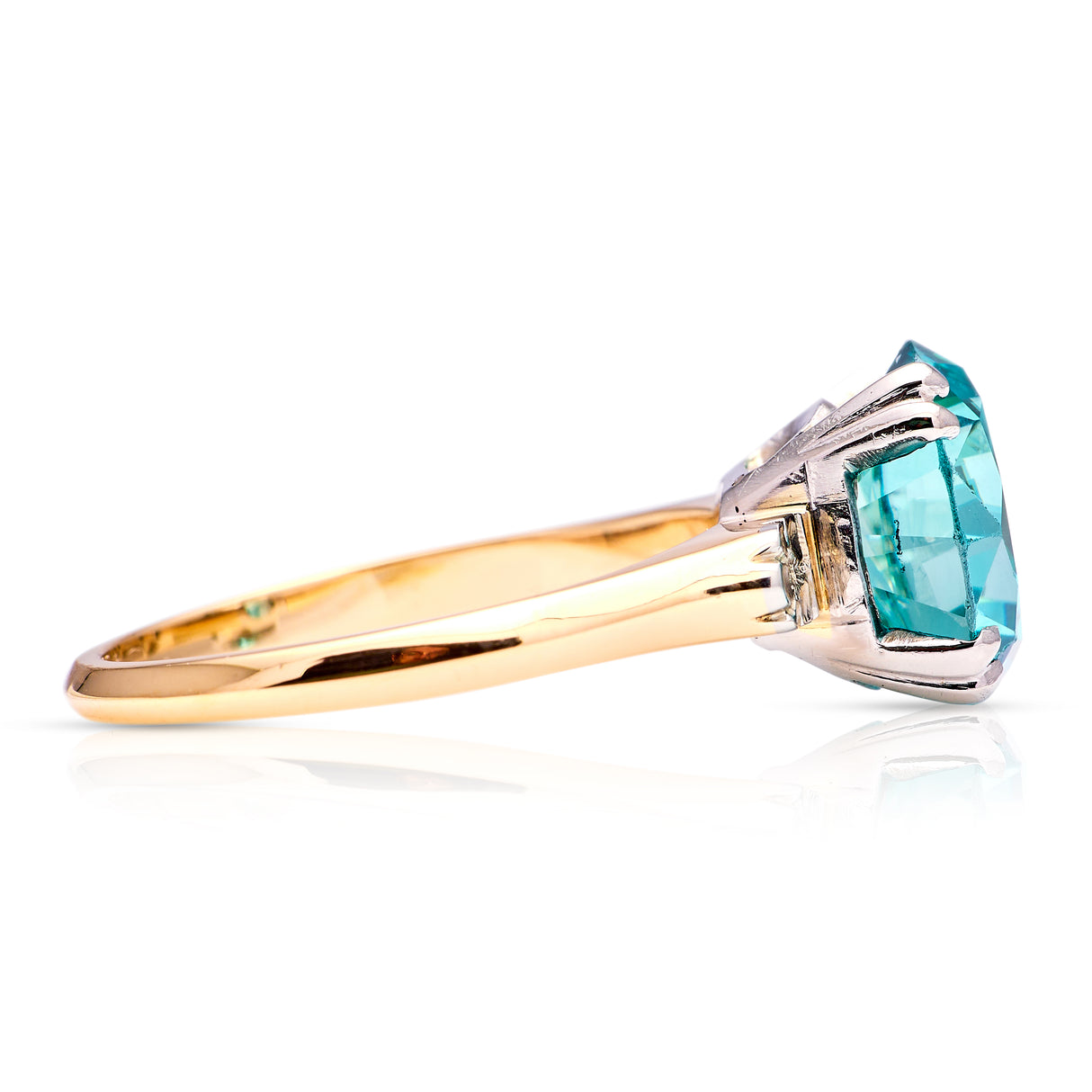 Vintage, 1940s single-stone zircon ring