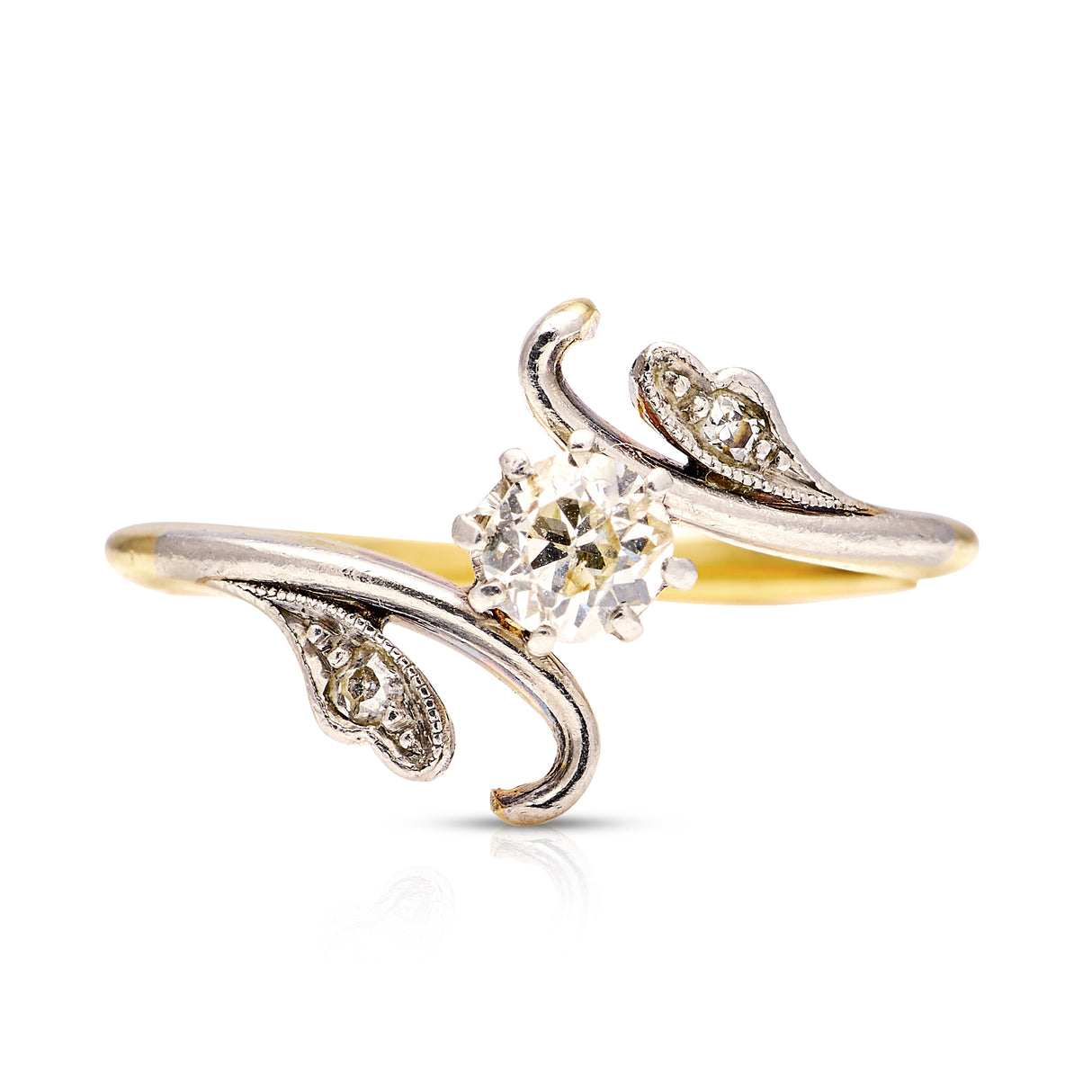 Antique, Art Nouveau solitaire diamond engagement ring, 14ct yellow gold