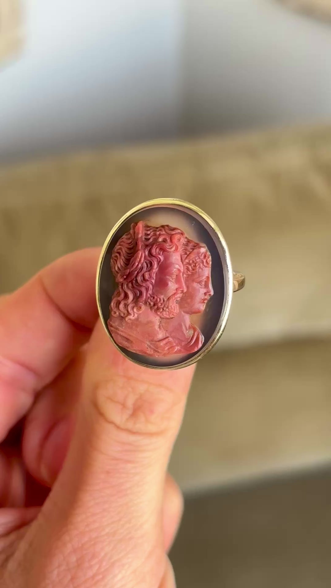Antique, Victorian Jupiter & Juno agate cameo ring