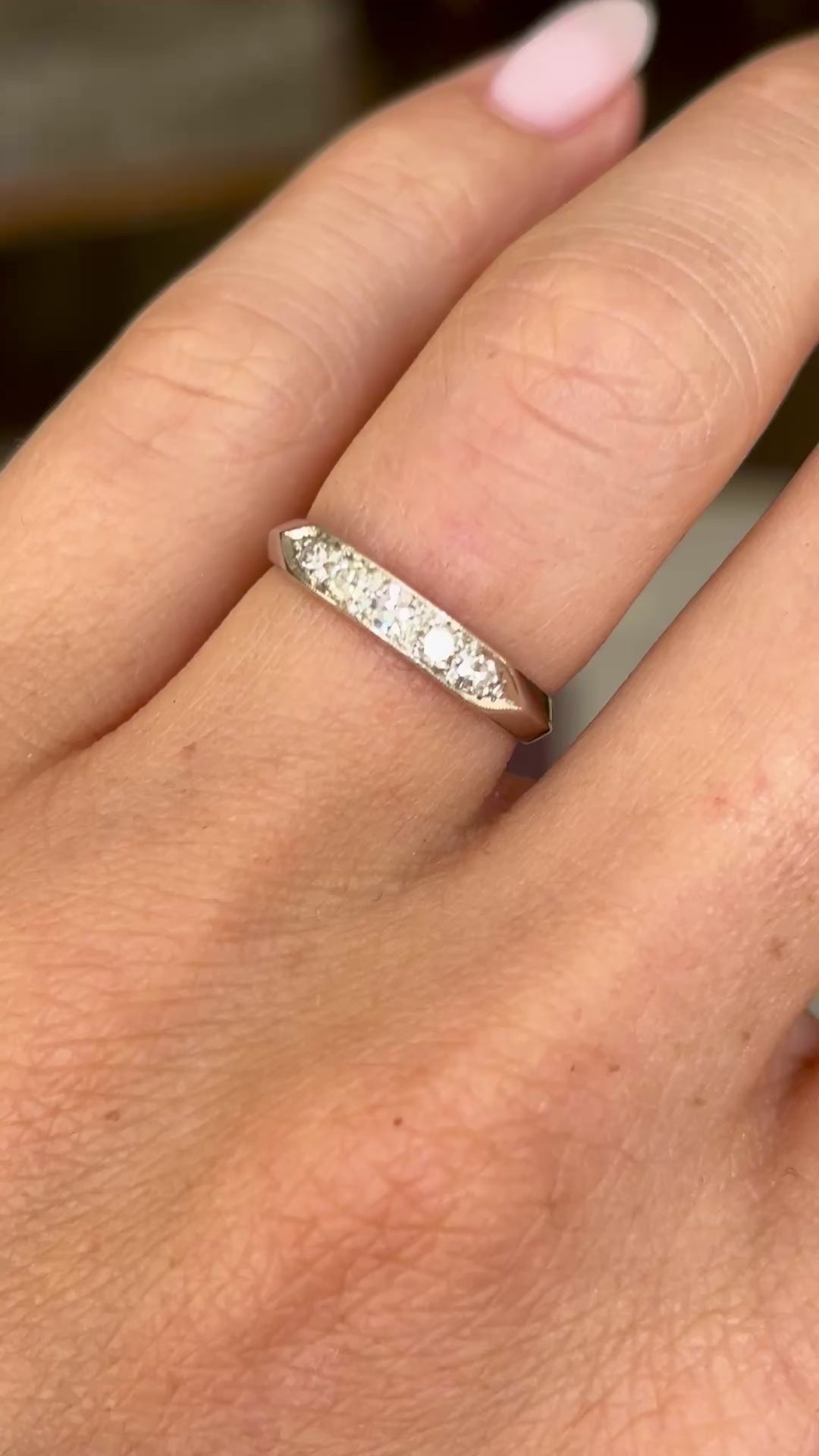 Vintage, 1940s diamond five-stone ring