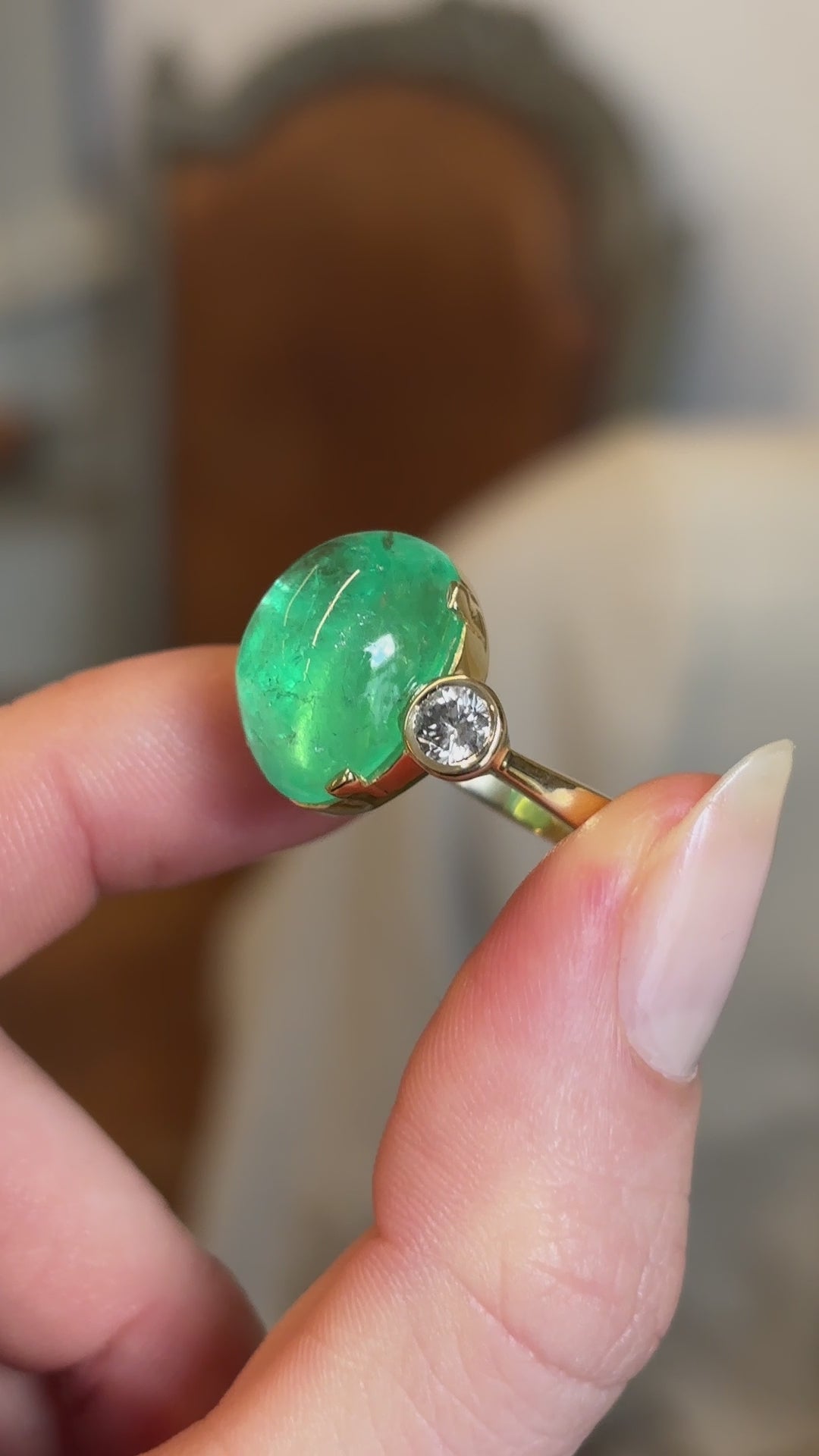 Vintage, 1980s 12ct cabochon emerald & diamond three-stone ring