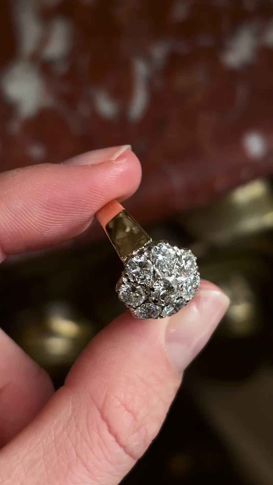 Vintage, 1980s diamond cluster ring