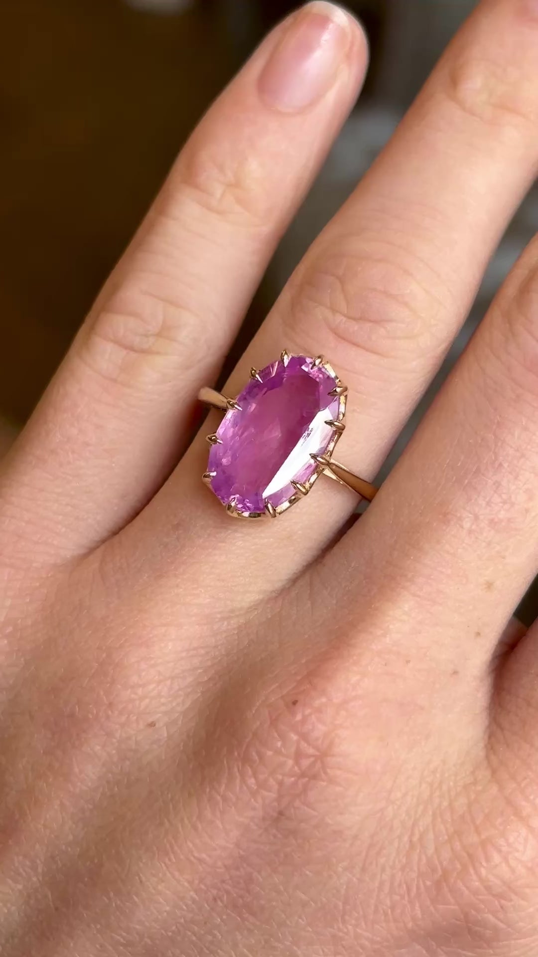Vintage, 1950s pink sapphire cocktail ring