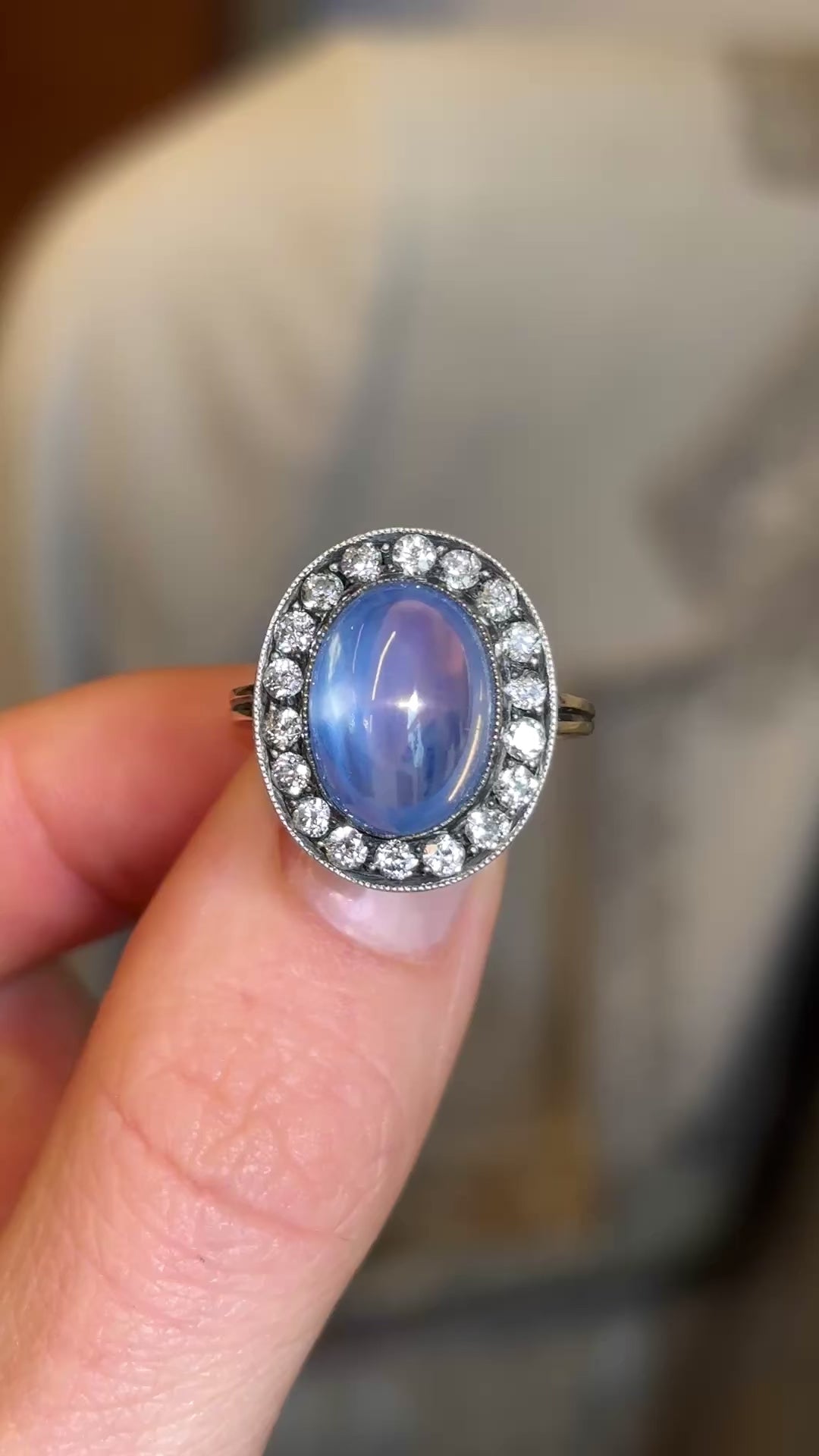 Antique, Edwardian cabochon sapphire & diamond cluster ring