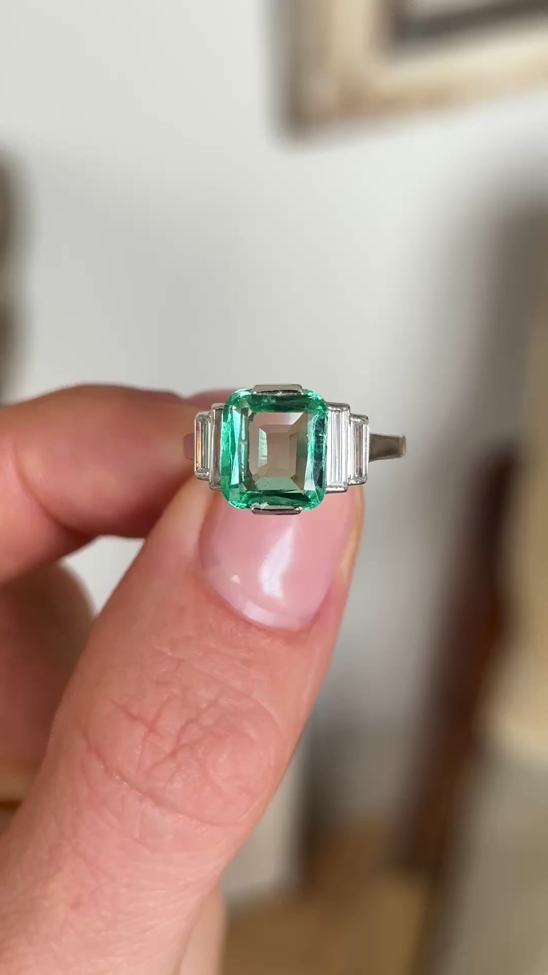 Vintage, 1980s emerald & diamond cluster ring