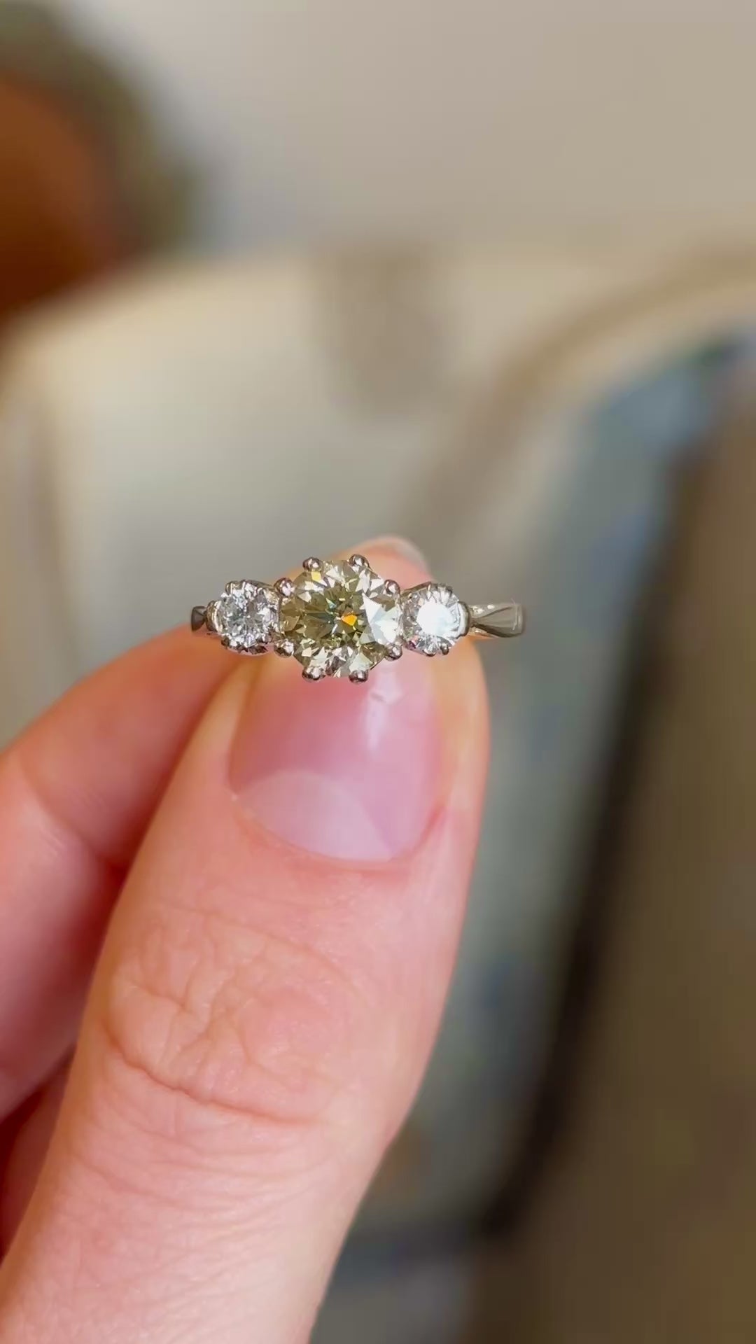 Vintage, 1930s cinnamon brown diamond three-stone ring