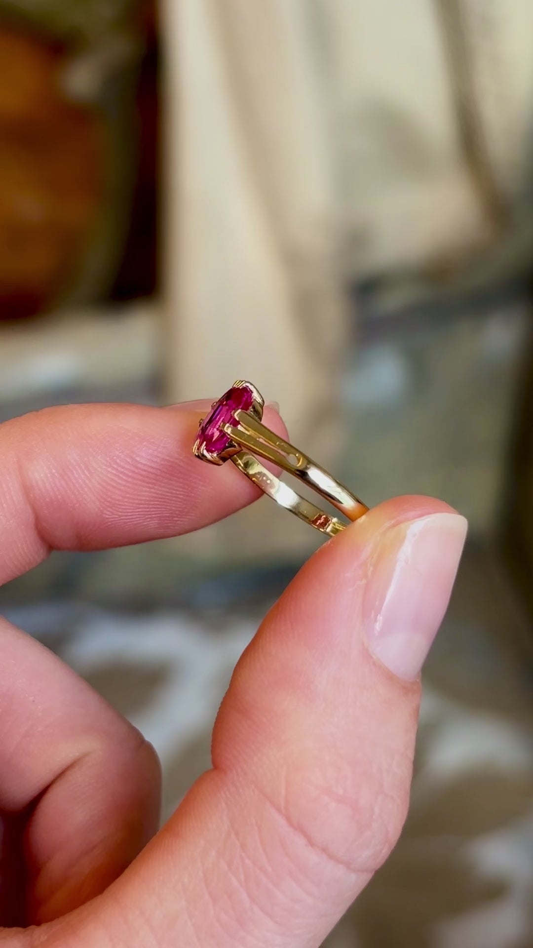 Antique, Victorian pink sapphire single-stone ring