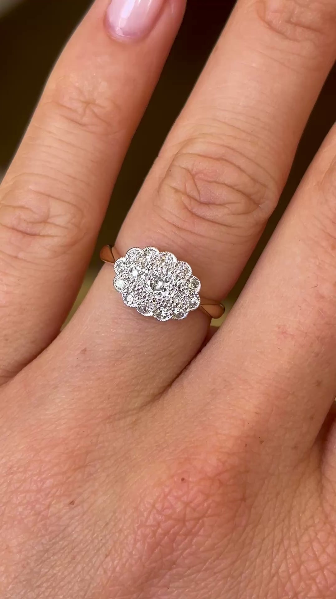 Vintage, 1930s diamond cluster ring