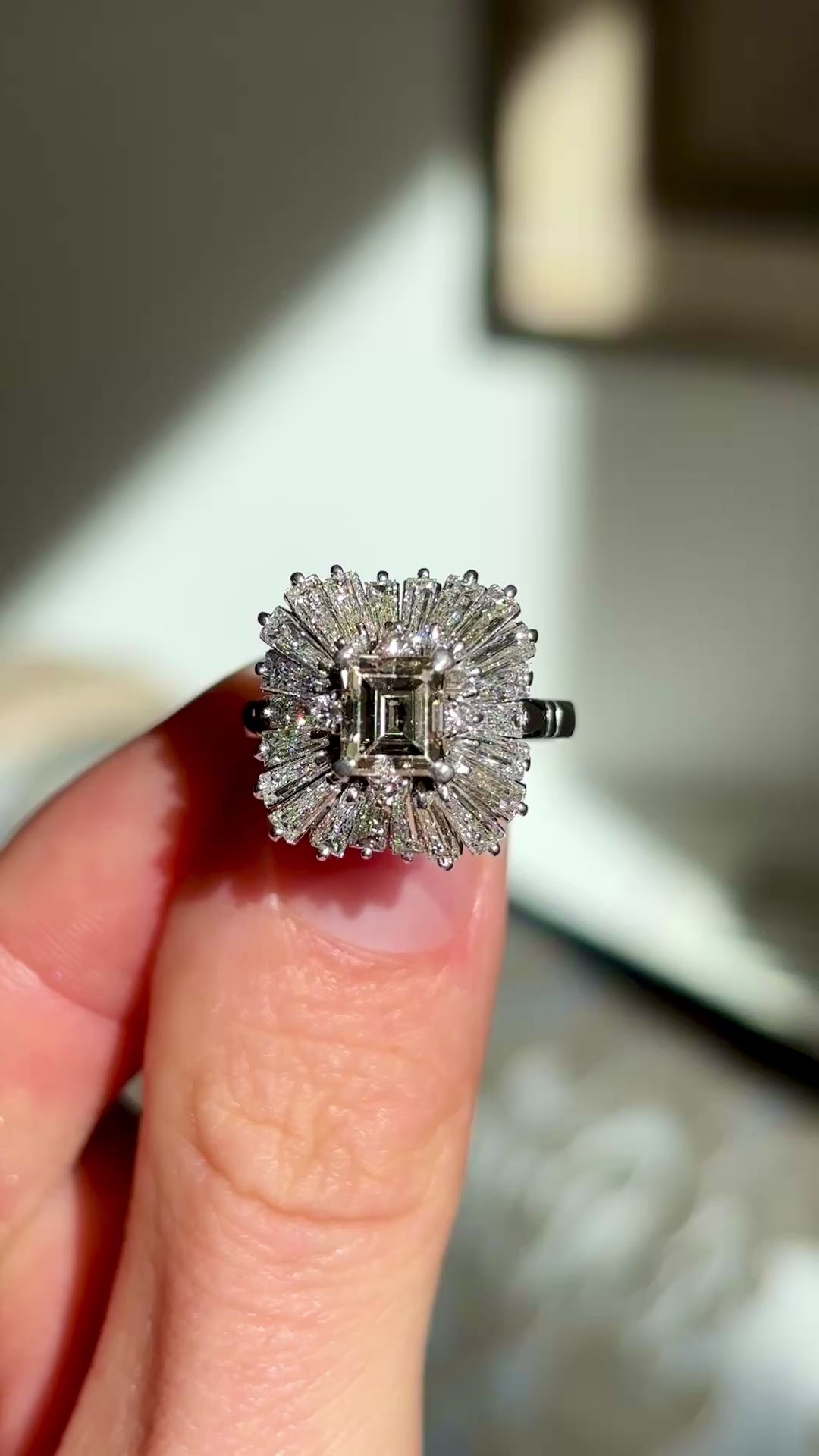 Vintage, 1950s diamond ballerina cluster ring