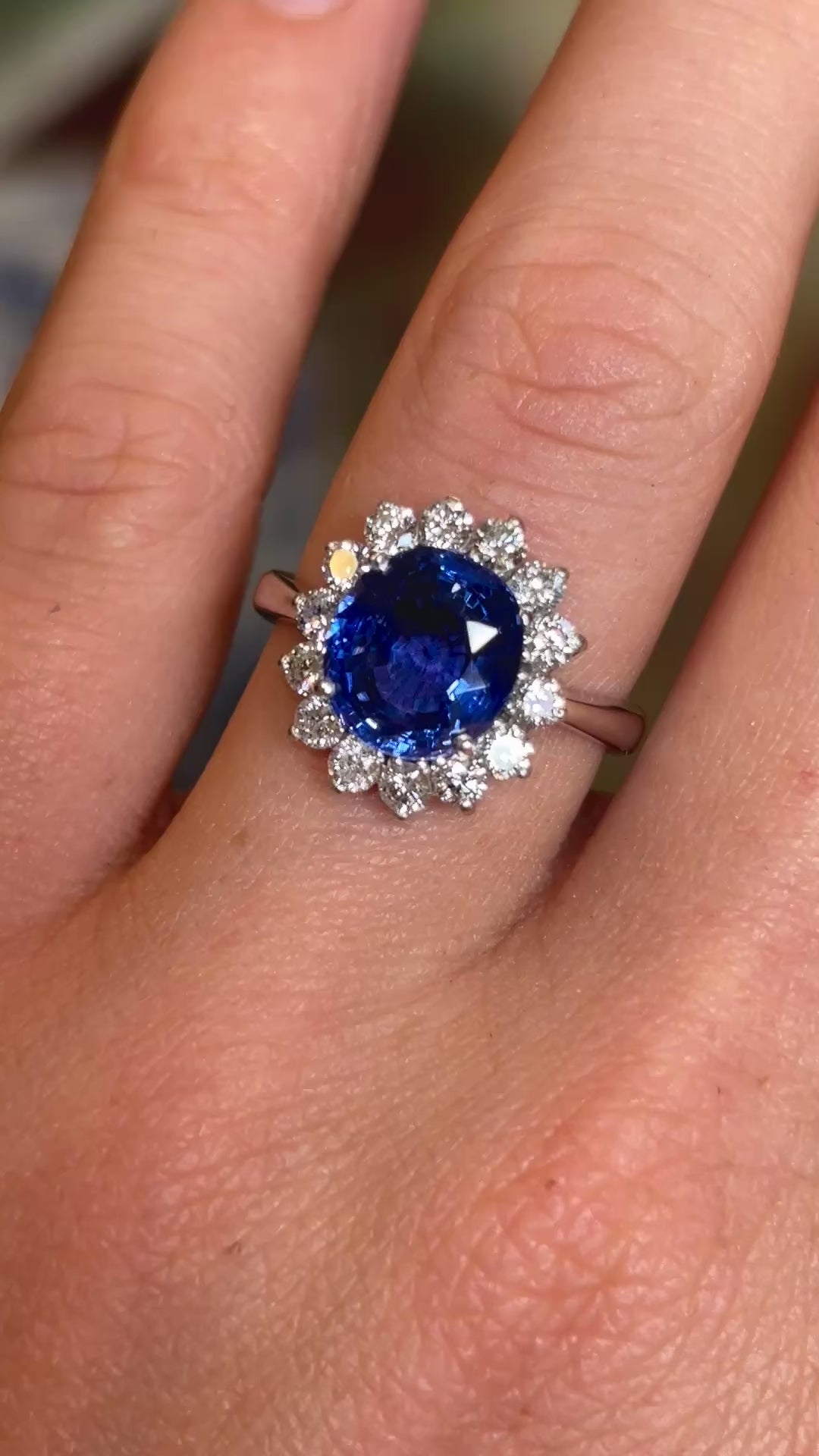 Vintage, Royal Blue sapphire & diamond cluster ring