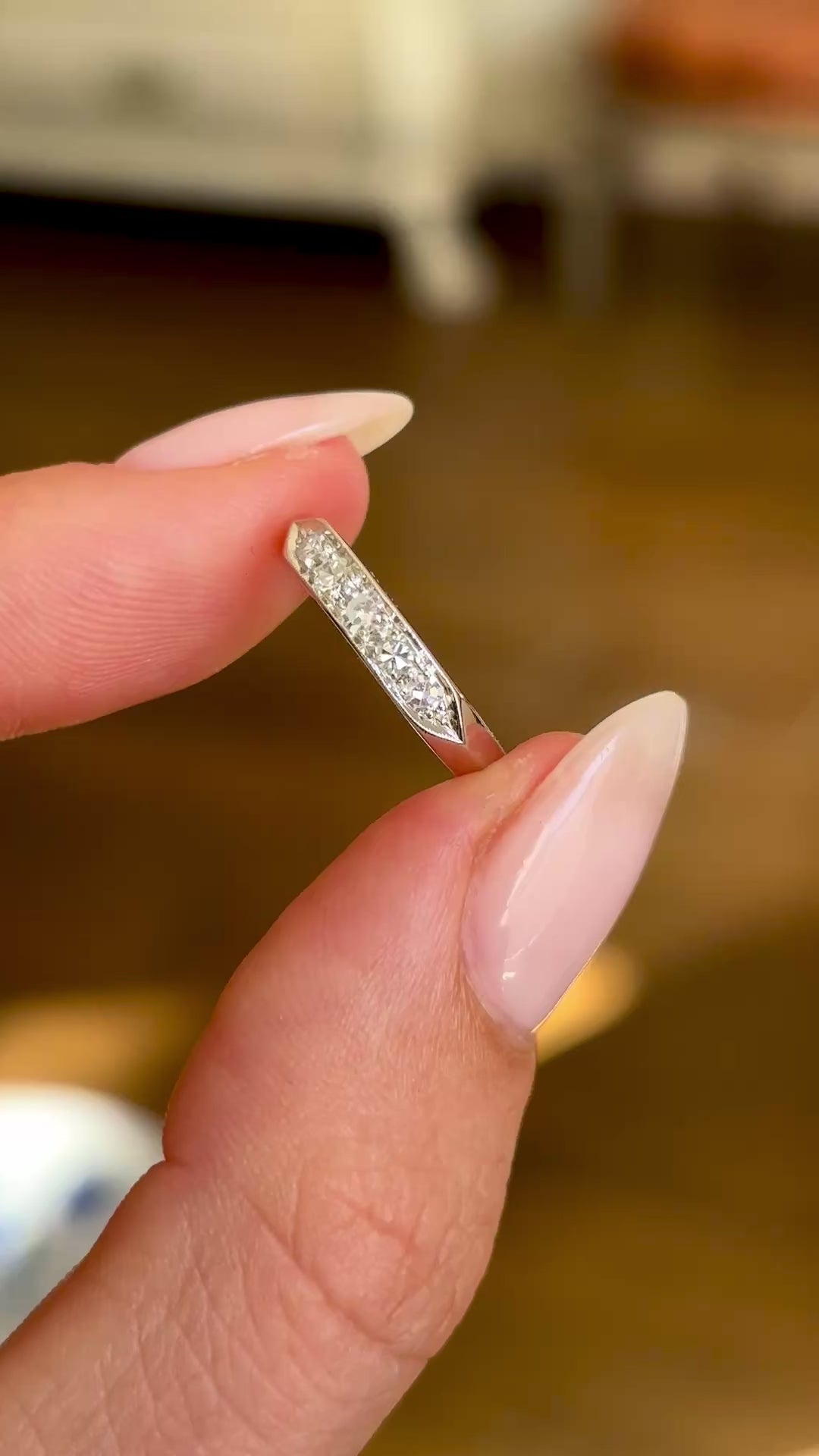 Vintage, 1940s diamond five-stone ring
