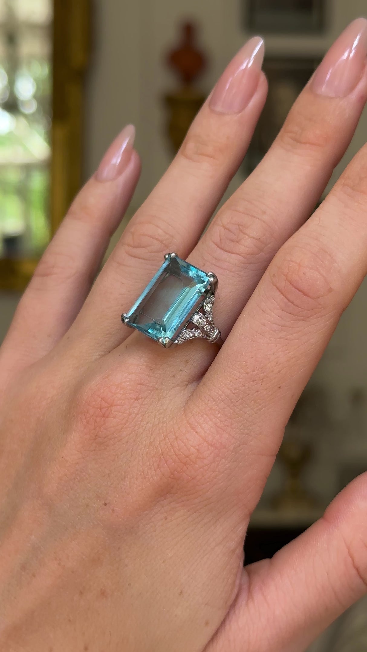 Art Deco | 1920s, platinum, aquamarine & diamond cocktail ring