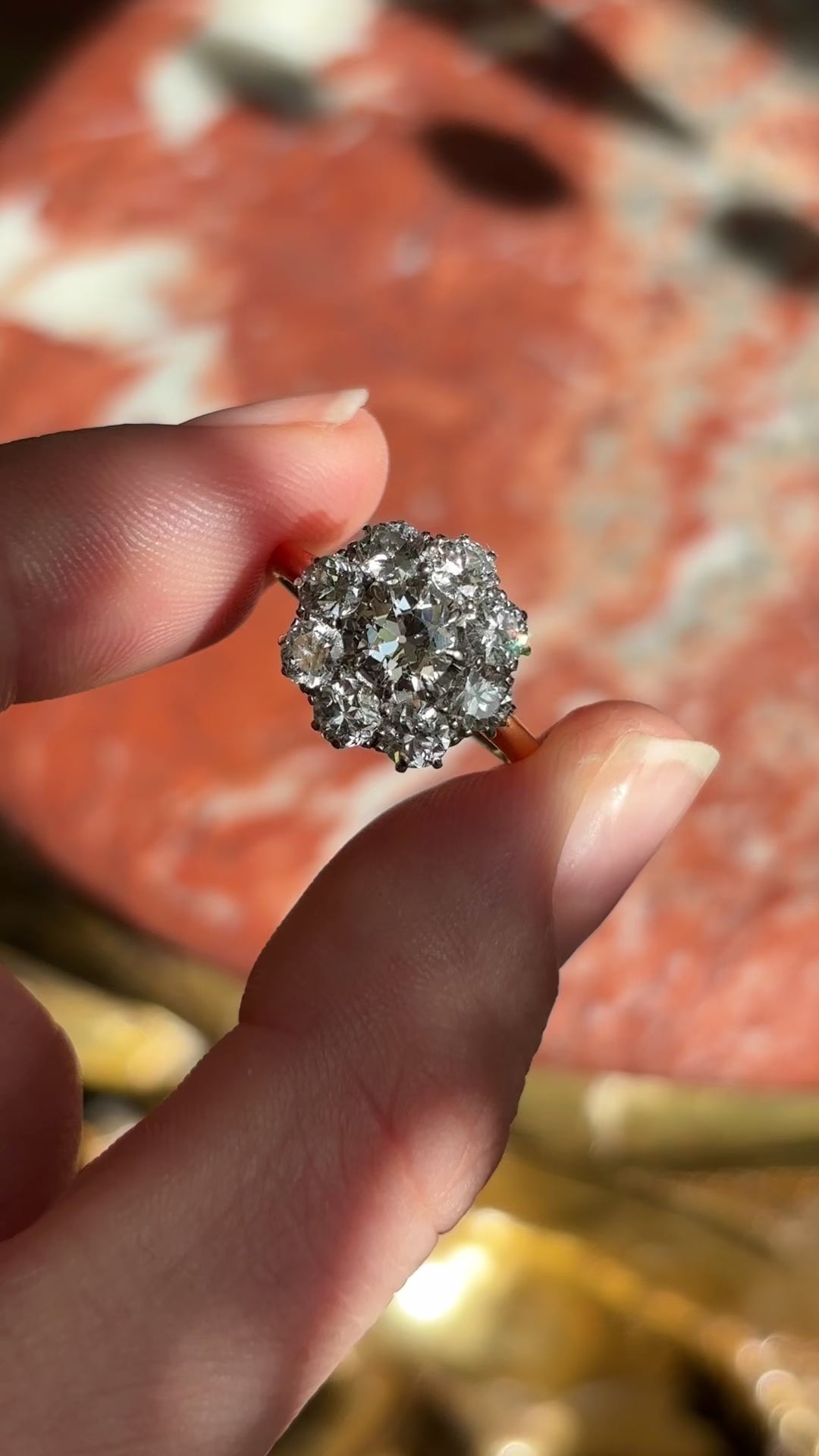 Vintage, 1930s diamond cluster ring