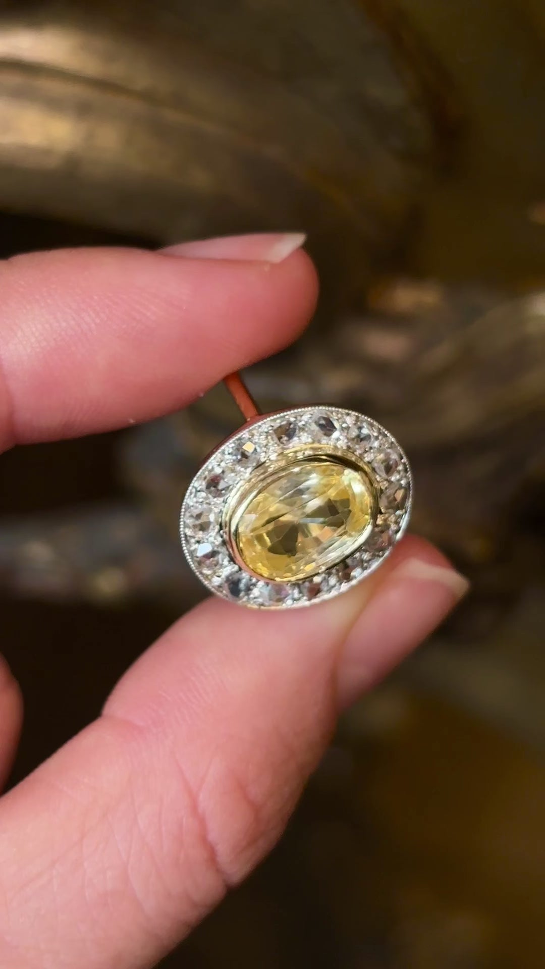 Vintage, 1940s yellow sapphire & diamond cluster ring