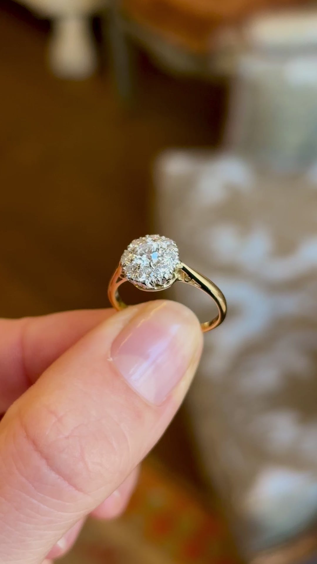 Antique, Edwardian diamond daisy cluster ring