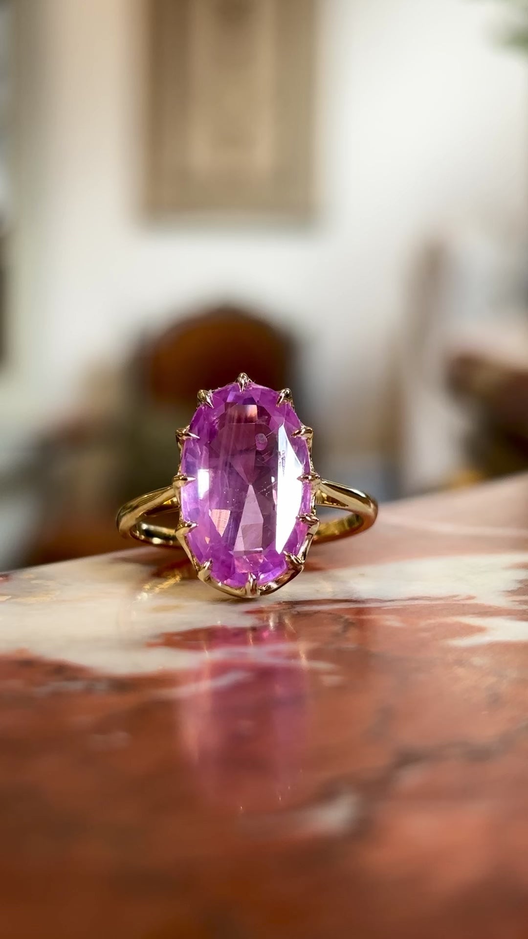 Vintage, 1950s pink sapphire cocktail ring
