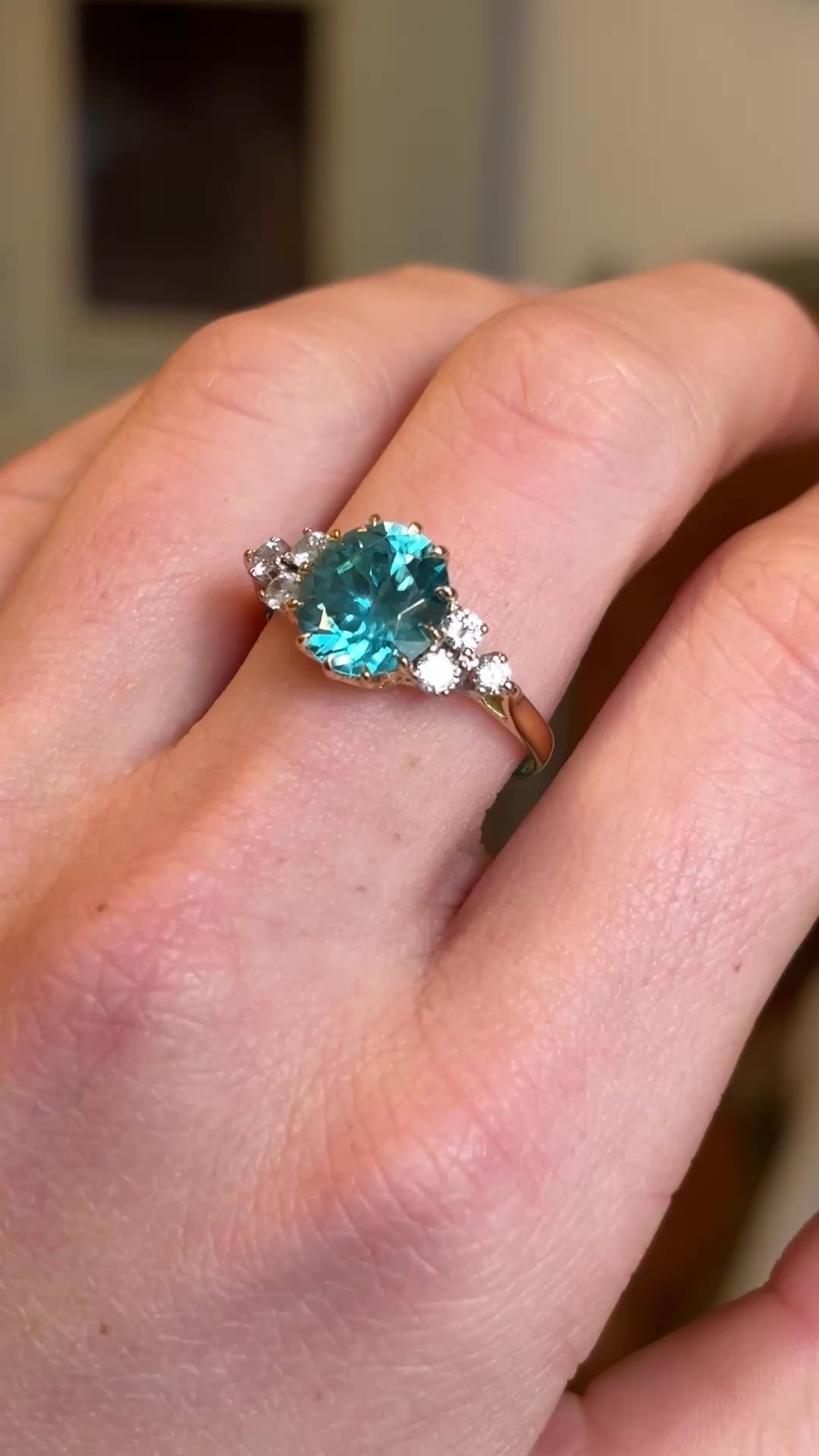 Vintage, 1940s zircon and diamond ring