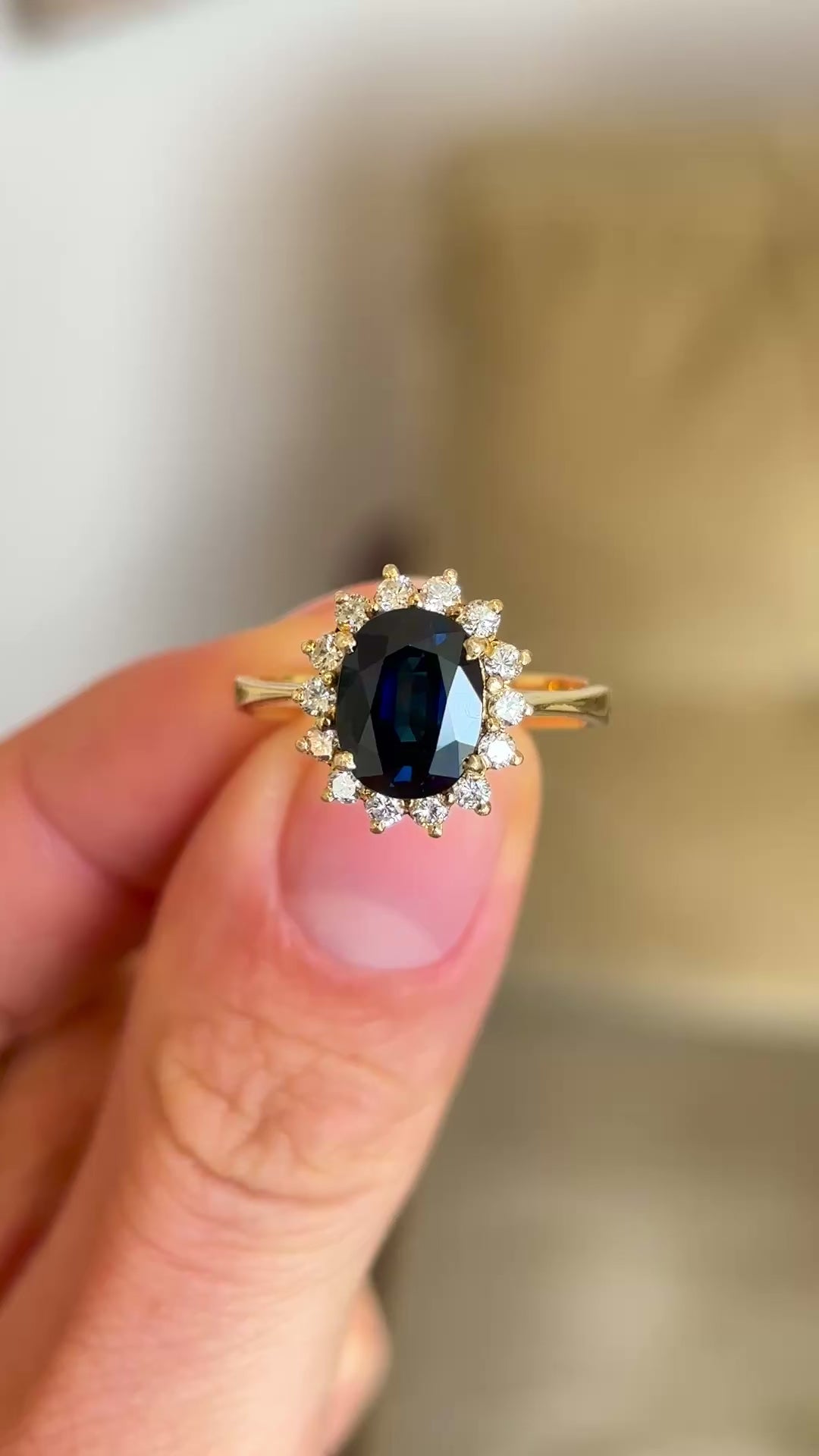 
Vintage, 1950s sapphire & diamond cluster ring
