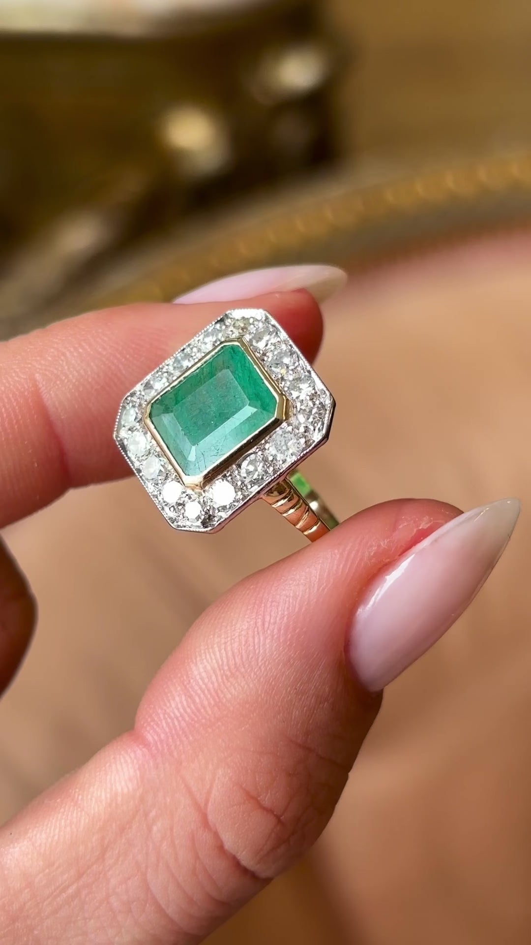 Vintage, 1980s emerald & diamond cluster panel ring