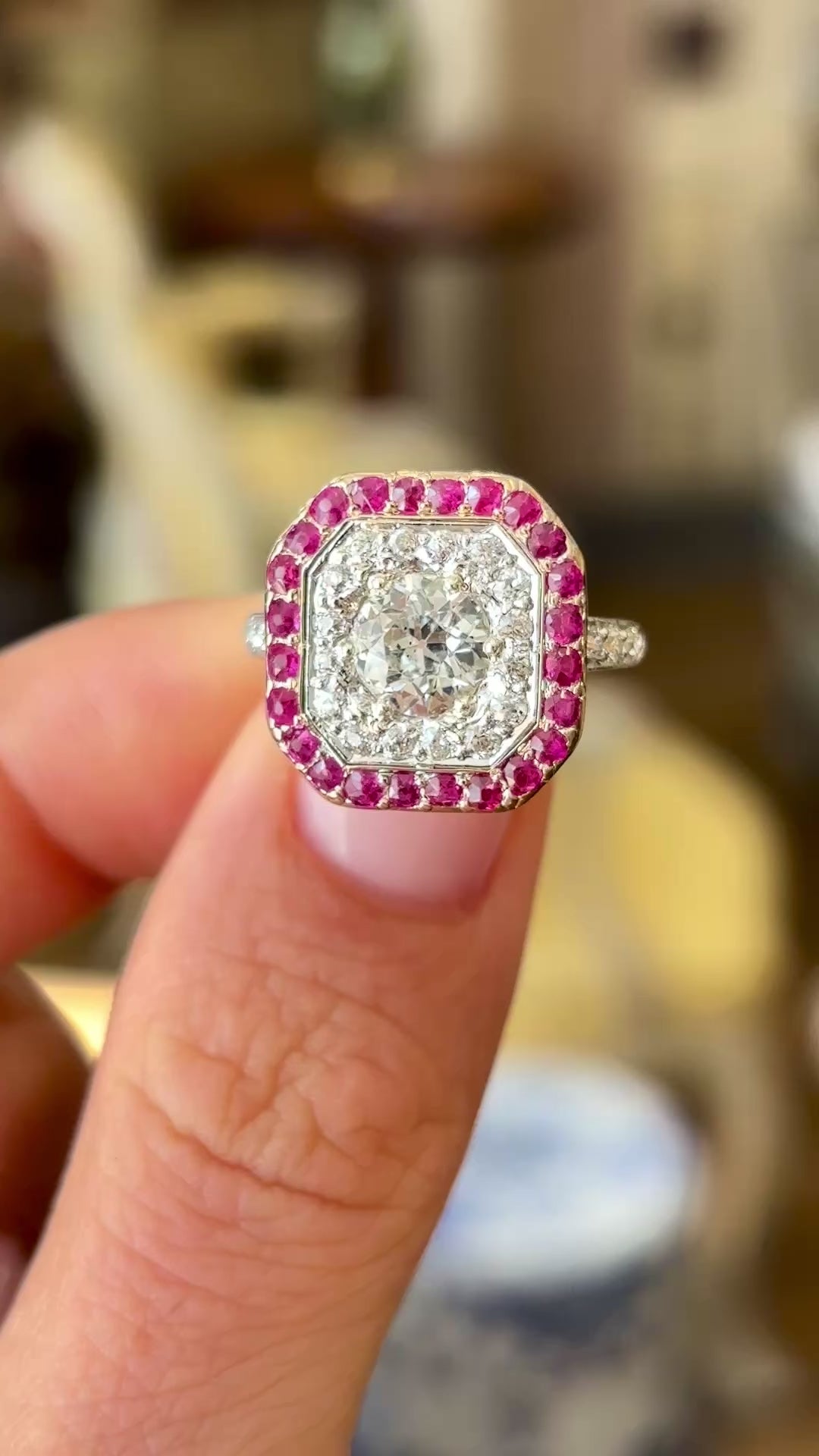 Vintage, Art Deco diamond & ruby cluster ring