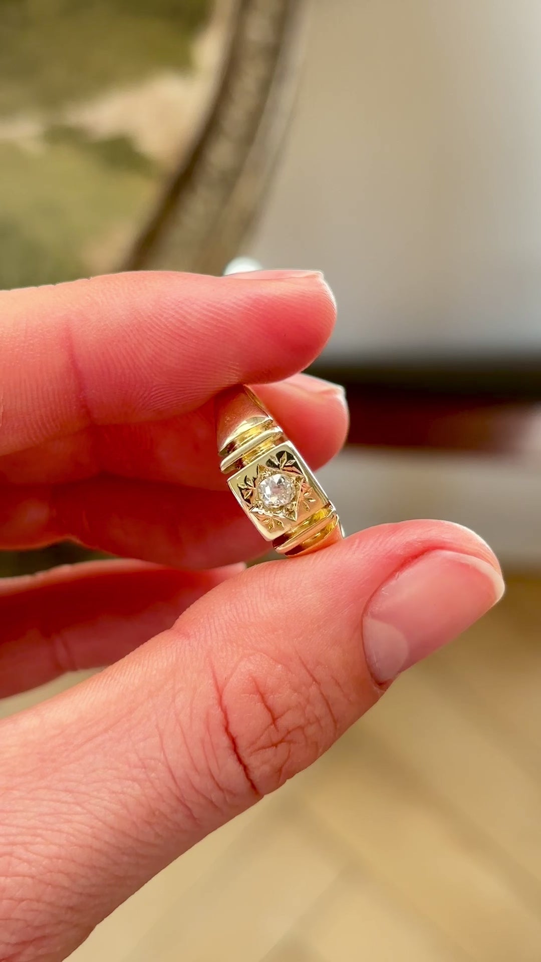 Antique, Victorian solitaire diamond gypsy ring