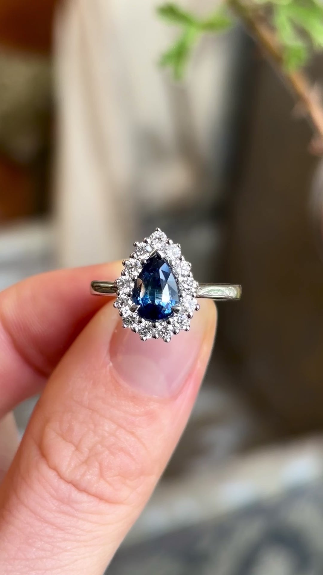 Pear-cut sapphire & diamond cluster ring
