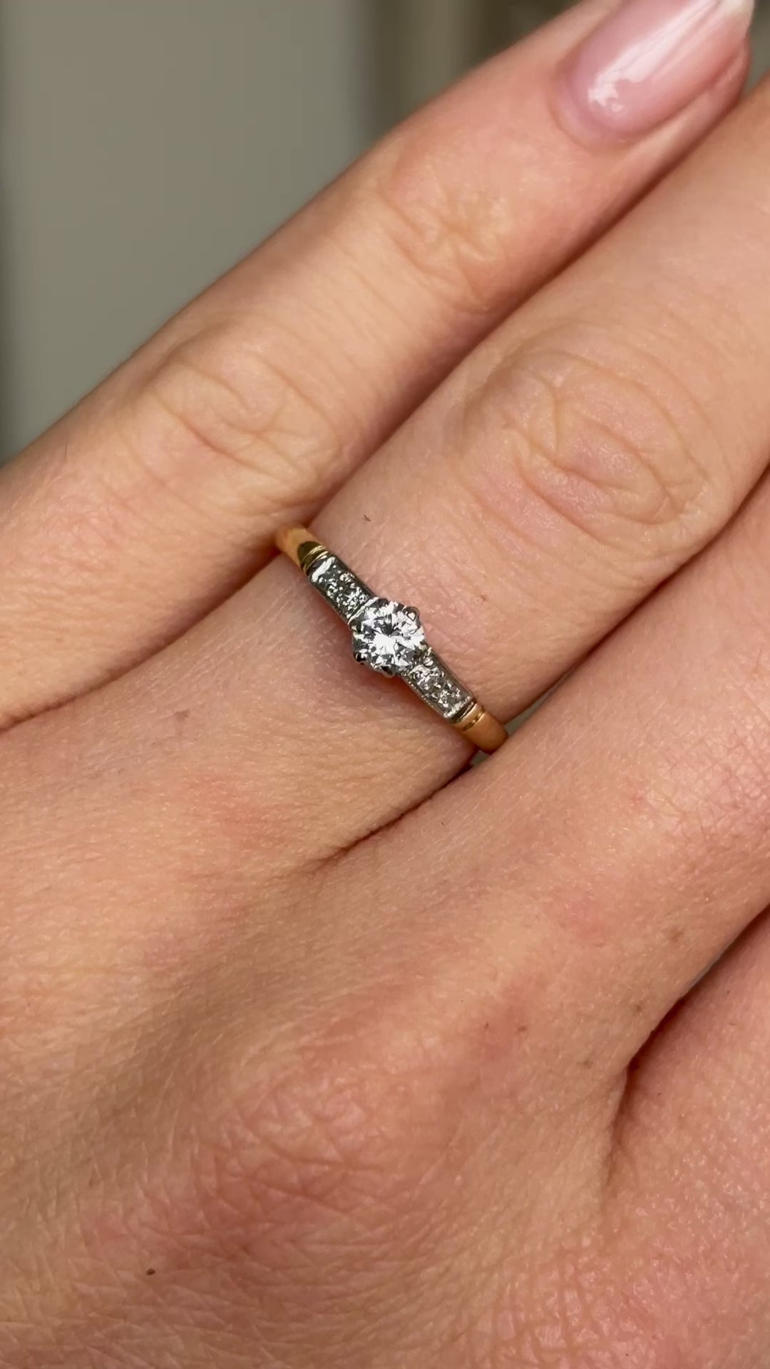 Antique, Edwardian solitaire diamond ring