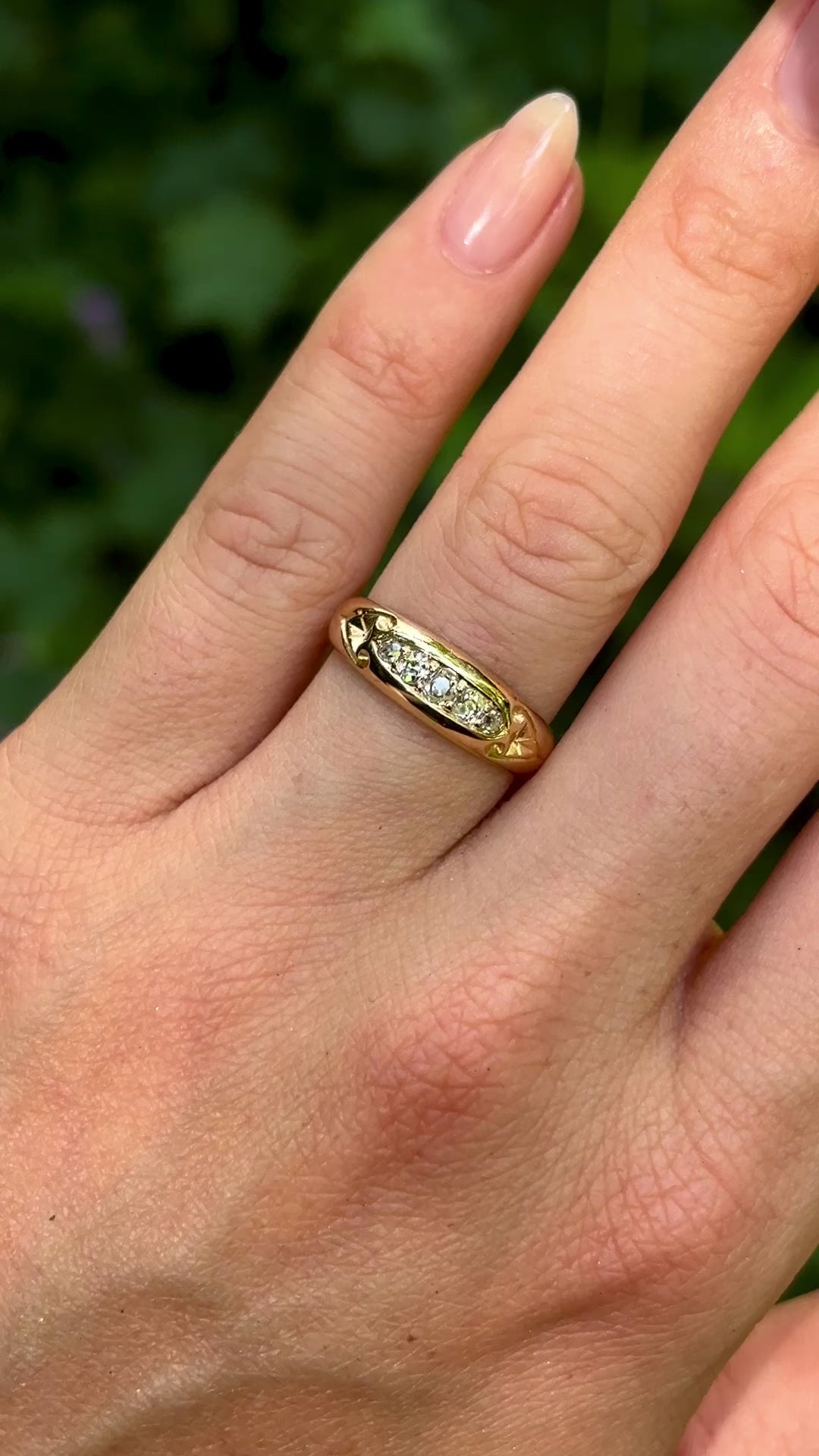 Antique, Edwardian five stone diamond engagement ring, 18ct yellow gold